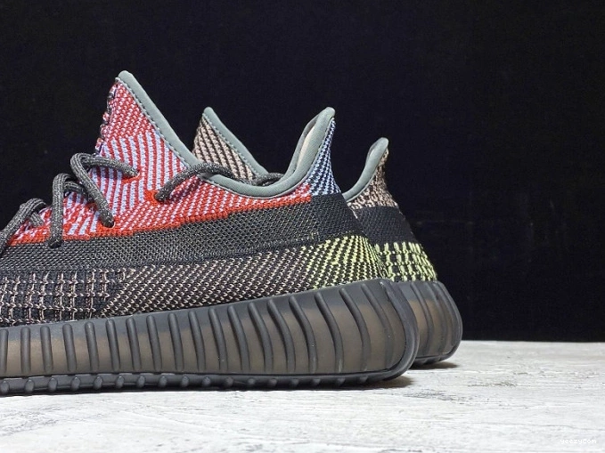 350 Boost Yecheil Yeezy V2 FX4145 